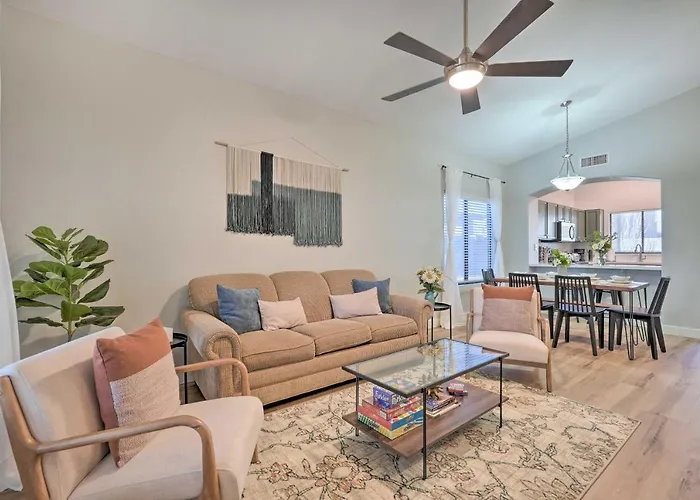Sunlit Gem W/ Yard: Hike, Golf & Explore!